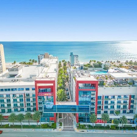 Best Stay - Rooftop Pool - Hollywood Beach Board - Walk Екстериор снимка