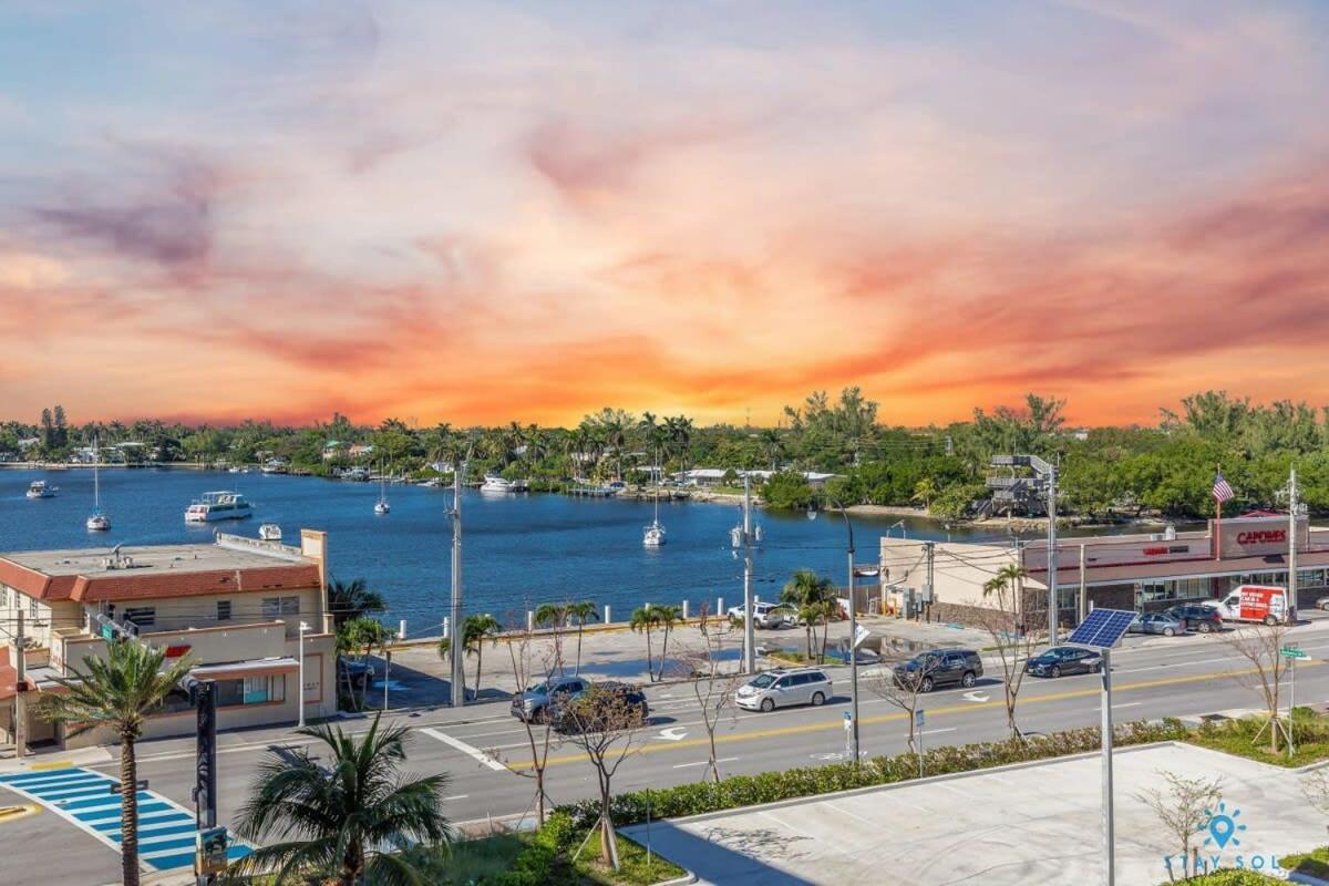 Best Stay - Rooftop Pool - Hollywood Beach Board - Walk Екстериор снимка