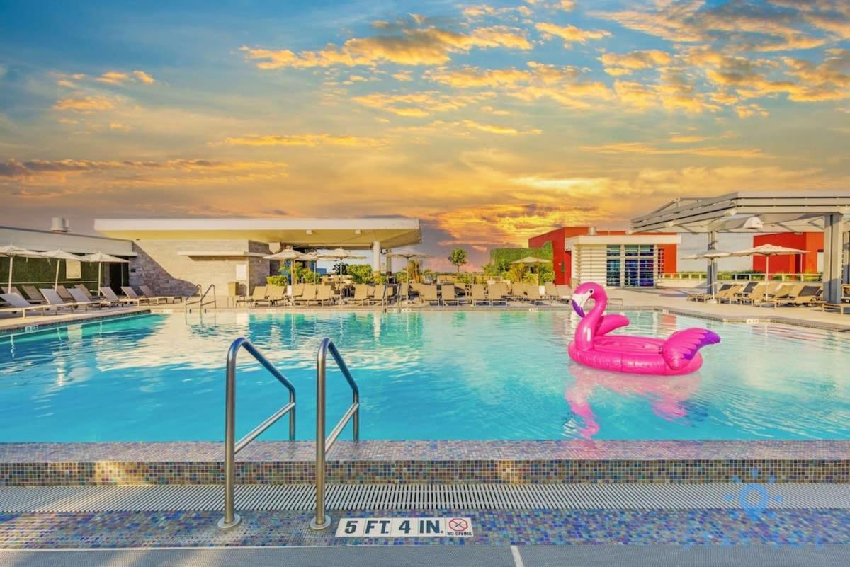 Best Stay - Rooftop Pool - Hollywood Beach Board - Walk Екстериор снимка